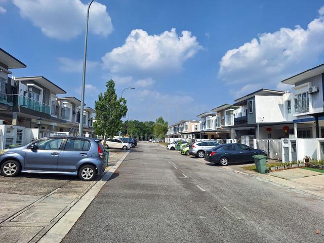 [Full Loan, 22x70, Condition OK] Setia Ecohill 1 Semenyih 1