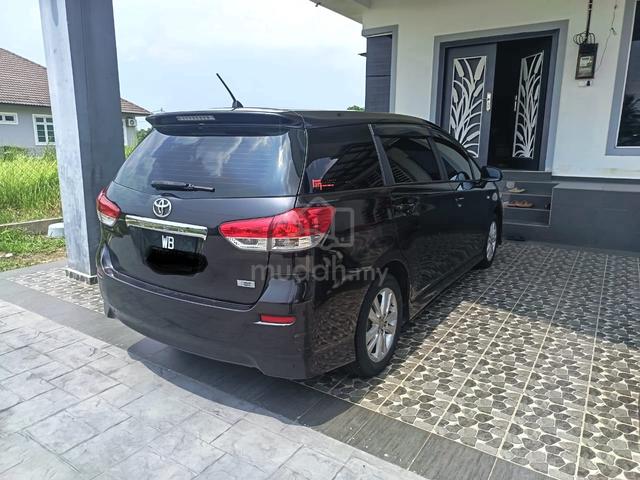 2011 Toyota WISH 1.8 X ZGE20G (A) - 2