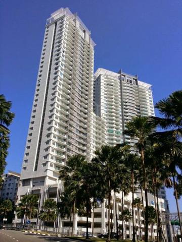 Corner room for rent at Vertiq Condo, Gelugor, Penang 1