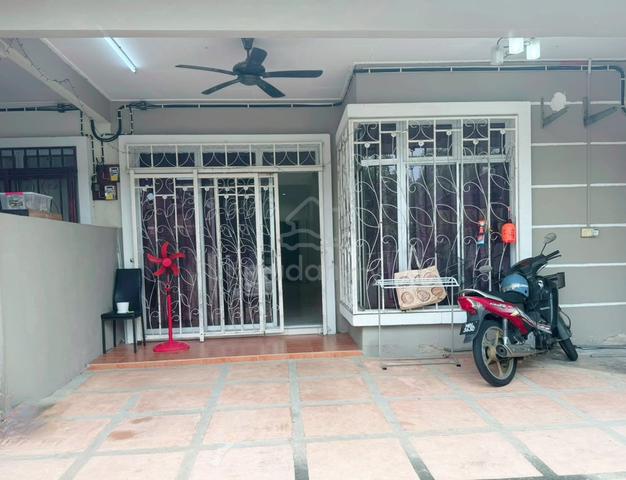 Rumah Untuk Disewa 1