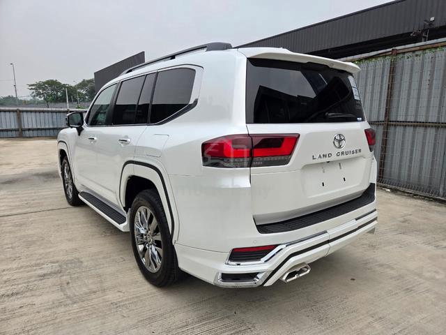 2024 Model: Toyota Land Cruiser Zx - 5