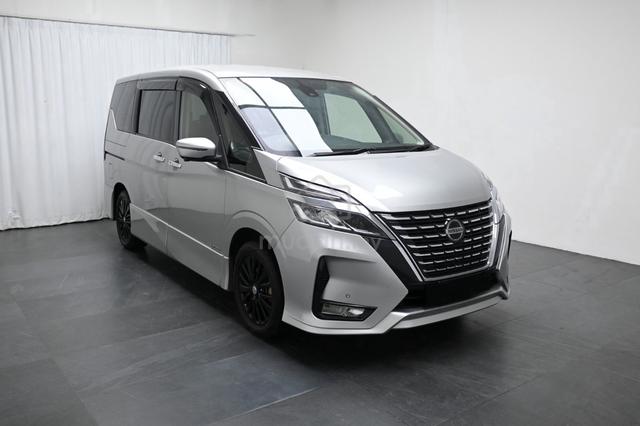 2022 Nissan SERENA 2.0 HIGHWAY STAR LIKE NEW CAR - 3
