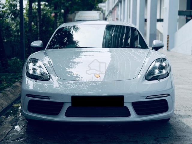 2019 Porsche 718 CAYMAN Sport Chrono Bose Carplay - 2