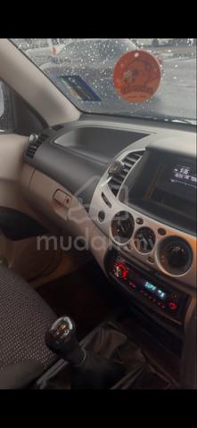 2011 Mitsubishi TRITON 2.5 FACELIFT (M) - 4