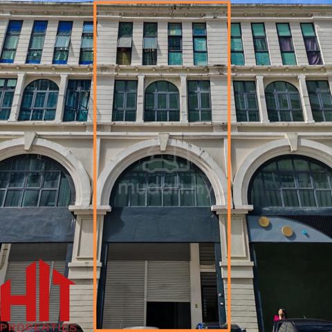 Ground Floor Milan Square oppiste Milano 8 and Viva city 1