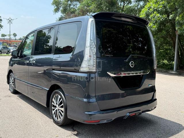 Nissan SERENA 2.0 2018 - 2