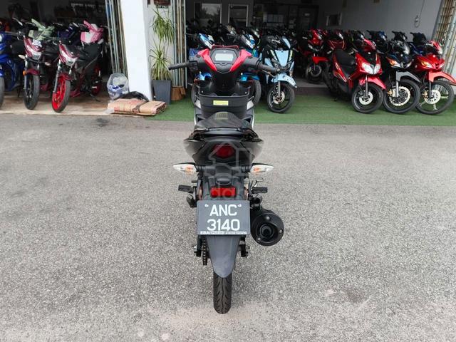 Yamaha Lc 135 V8(2023) - photo 7 of 9