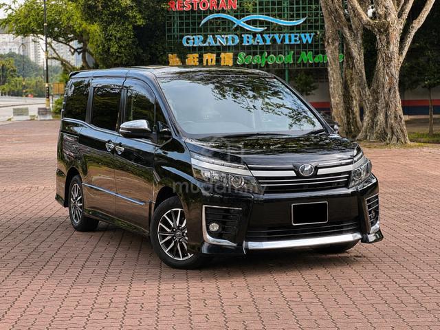2017/21 Toyota VOXY 2.0 ZS KIRAMEKI II (A) - 1