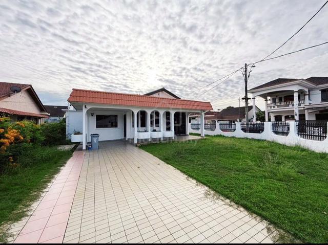 Freehold Corner Bungalow Sin Hoe Garden Bukit Baru 4748 sqft 1