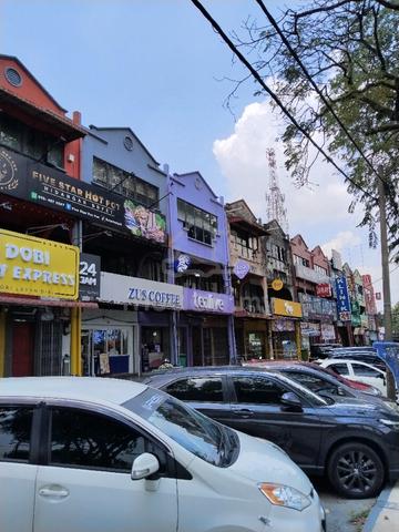 1st Floor shop office/shoplot for rent 1