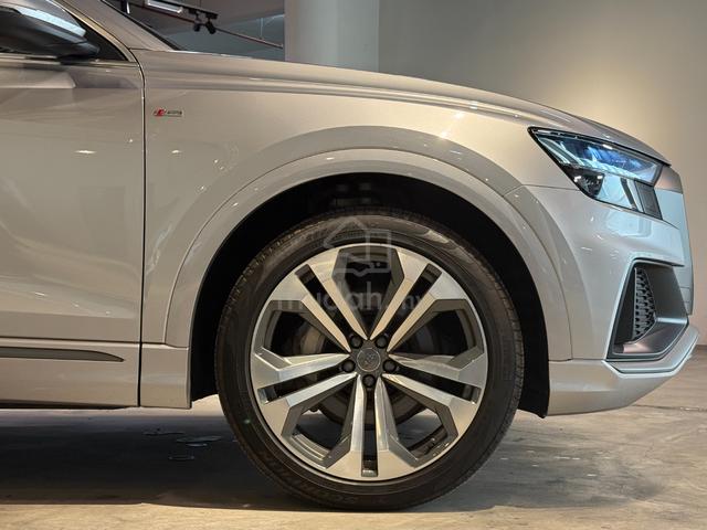 2019 Audi Q8 3.0 50TDI S-Line Quattro HD Matrix - 4