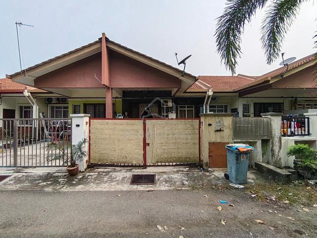 [BOOKING 1K] 1 STOREY TERRACE TMN DATO HORMAT Telok Panglima Garang 1