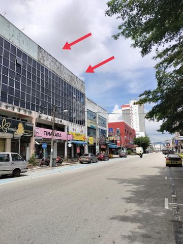Rugayah  3 Storey Shop Lot -FOR SALES 1