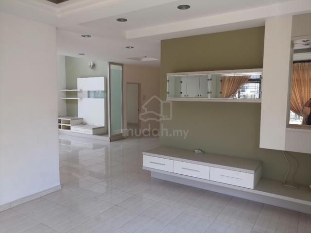 Batu Pahat Banang Golf Luxury Bungalow 2
