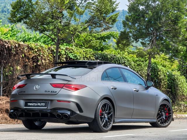 NOV 2021 MERCEDES CLA45 S Edition II Local 20k KM - 4