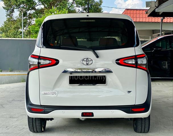 2017 Toyota SIENTA 1.5 V (A) WARRANTY 1 OWNER FULL - 4