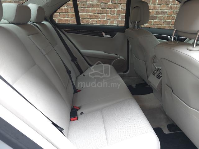 2012 Mercedes Benz C180 CGI BlueEFCY Turbo Engine - 5