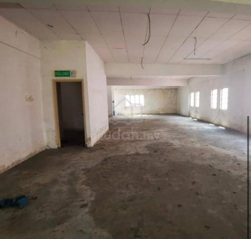 4 Storey Shoplot Corner @ Jalan Kenanga, Bandar Indahpura, Kulai Johor 1