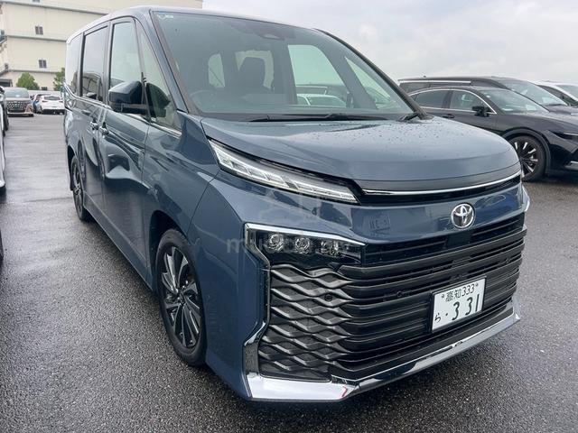 2022 SALE SPECIAL COLOUR Toyota VOXY 2.0 SZ (A) - 3
