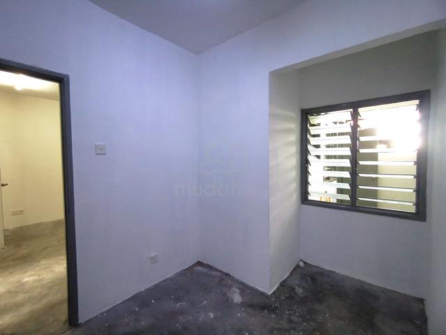 Seri Mutiara (Putra Heights) 5