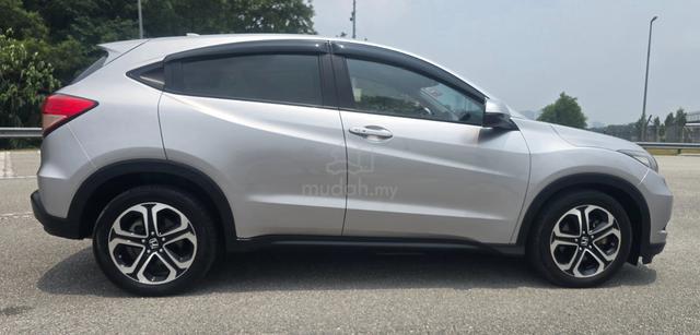 2016 Honda HR-V 1.8 (A) SUV FREE WARRANTY AND MORE - 5