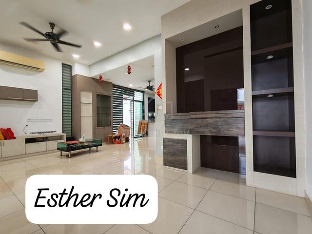 Worth Buy Renovated 3 Storey SD G & G in Raja Uda, Vila Permai. 1