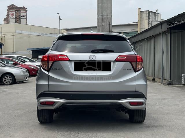 2015 Honda HRV 1.8 E Spec FULL BODY KIT One Owner - 4