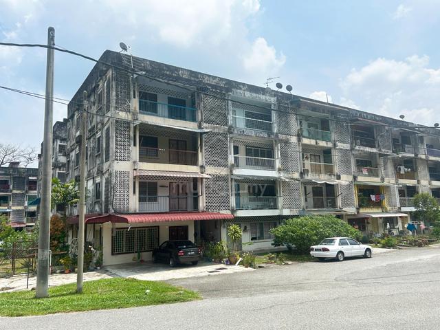 Flat Taman Pelangi 1