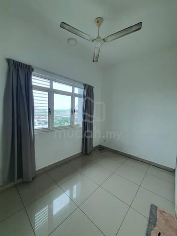 La Thea Residences 1