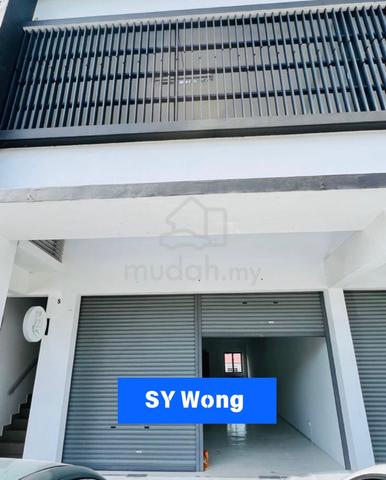 【Facing Road】1.5 storey shop at Sunway Wellesley /BM town 4