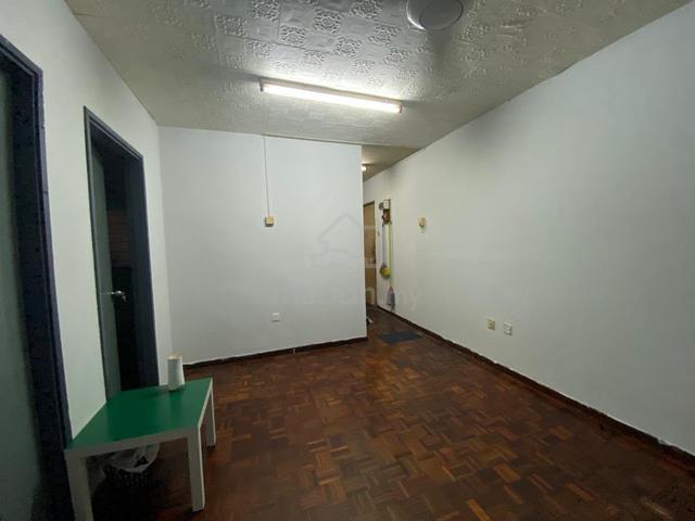 Flat Pkns Au3 1