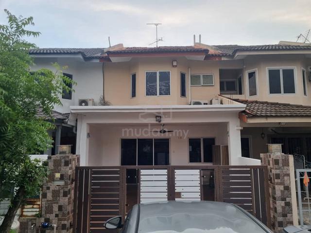 Double Storey Taman Puchong Utama 1