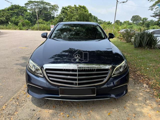 MERCEDES BENz E300 2.0 - 3
