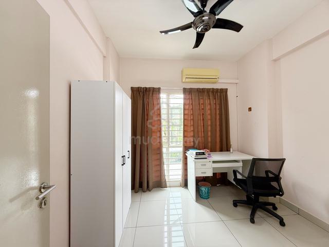 【Fully Furnished Middle Room】 Female Unit🏡 1