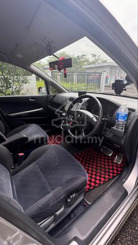 2003 Honda STREAM 2.0 IVS RN3883J9 (MQ) (A) - 4