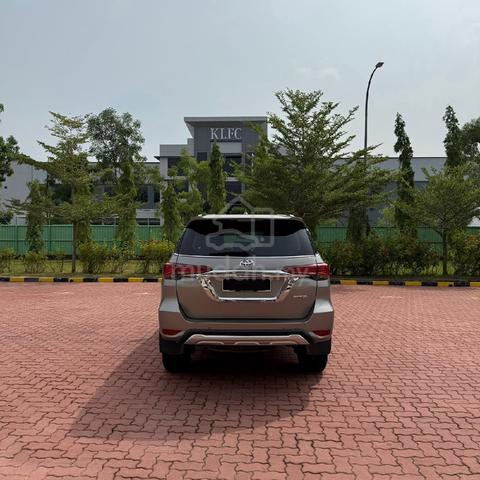 2017 Toyota FORTUNER 2.7 SRZ 4X4 2TR-FE (A) - 3