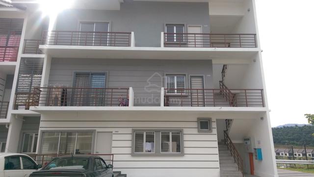 End Unit Townhouse @ Suci Bandar Ainsdale – (Nego 🔥) 1