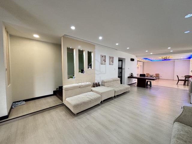 Semi-Detached l Furnished l Likas l Guarded l KK 1