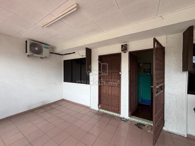 Jb Town Taman Sentosa 2 Storey Terrace House 1