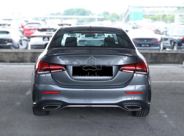 2022 Mercedes Benz A250 2.0 AMG Sedan FSR/Warranty - 3