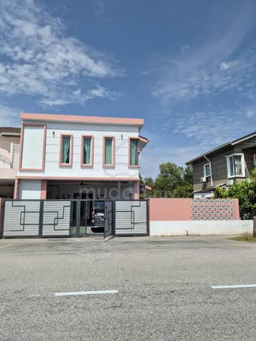 Puchong Semi-Detached House Desiran Bayu For Sale 1
