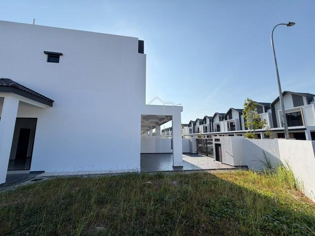 For Sale Bae @ Bandar Dato Onn Double Storey Terrace House Corner Lot 1
