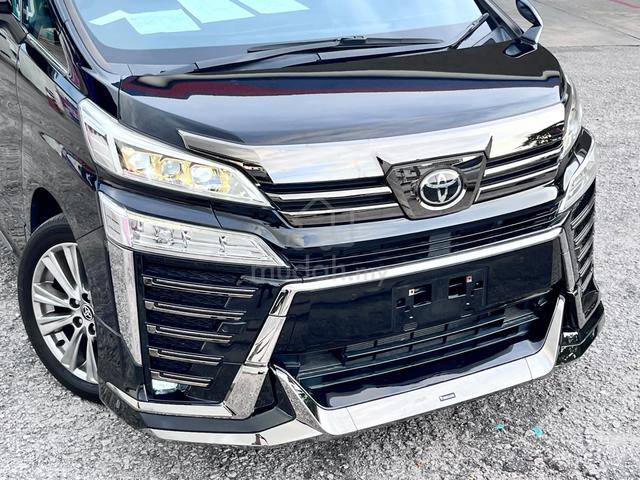 Toyota Vellfire 2.5 Golden Eyes 2022 - 2