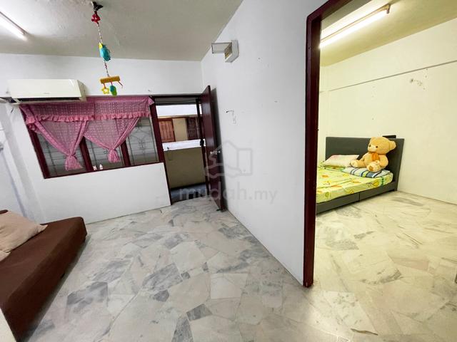 Taman Connaught Flat (Low Rise) 1