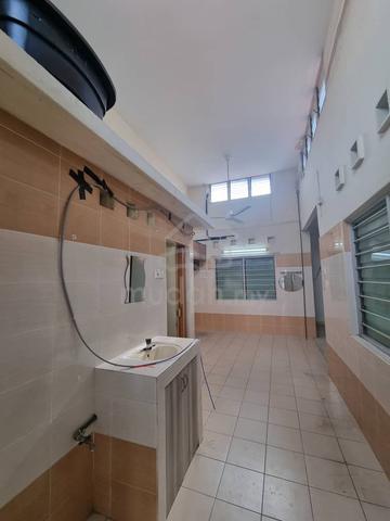 medeka garden house for rent  1