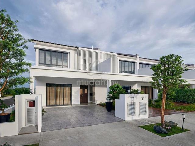 【100%LOAN】Free All Fee! (monthly 1.7k)Freehold 2-Sty 24x70 superlink!! 1