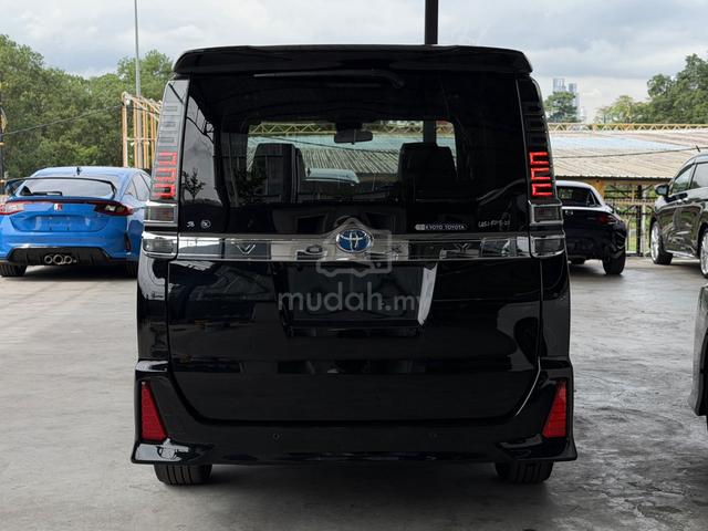 2021 Toyota VOXY 2.0 ZS KIRAMEKI +8 yrs warranty - 5