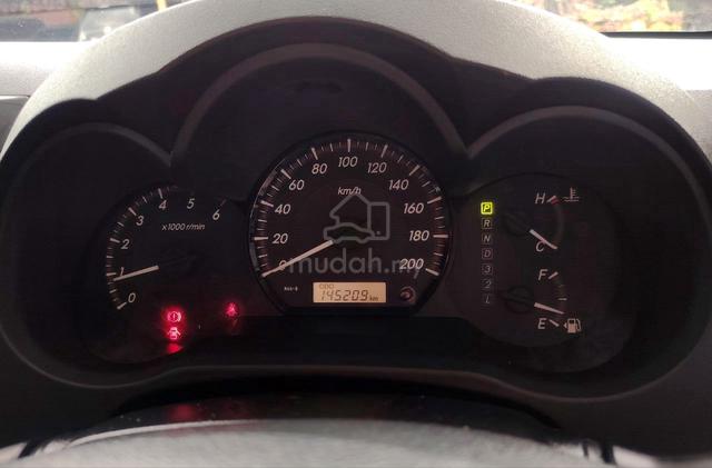 2015 Toyota HILUX 2.5 G TRD SPORTIVO (A) - 4