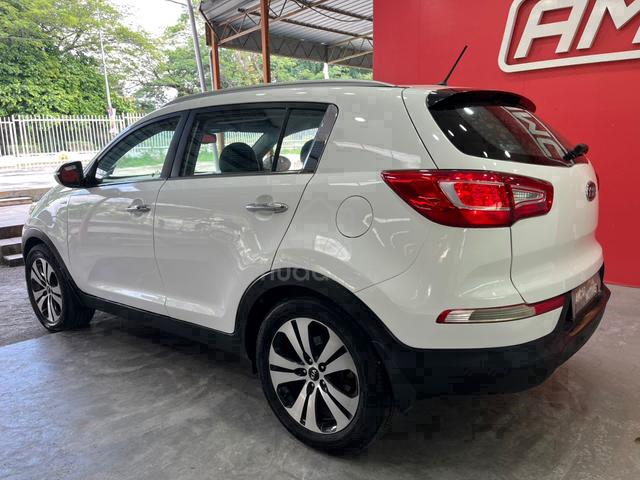 2012 Kia SPORTAGE SL 2.0 (A) SUN/MOONROOF P/START - 4