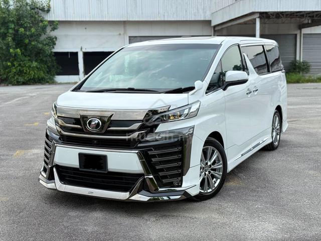 2017 Toyota VELLFIRE 2.5 Z GOLDEN EYES AGH30R (A) - 1